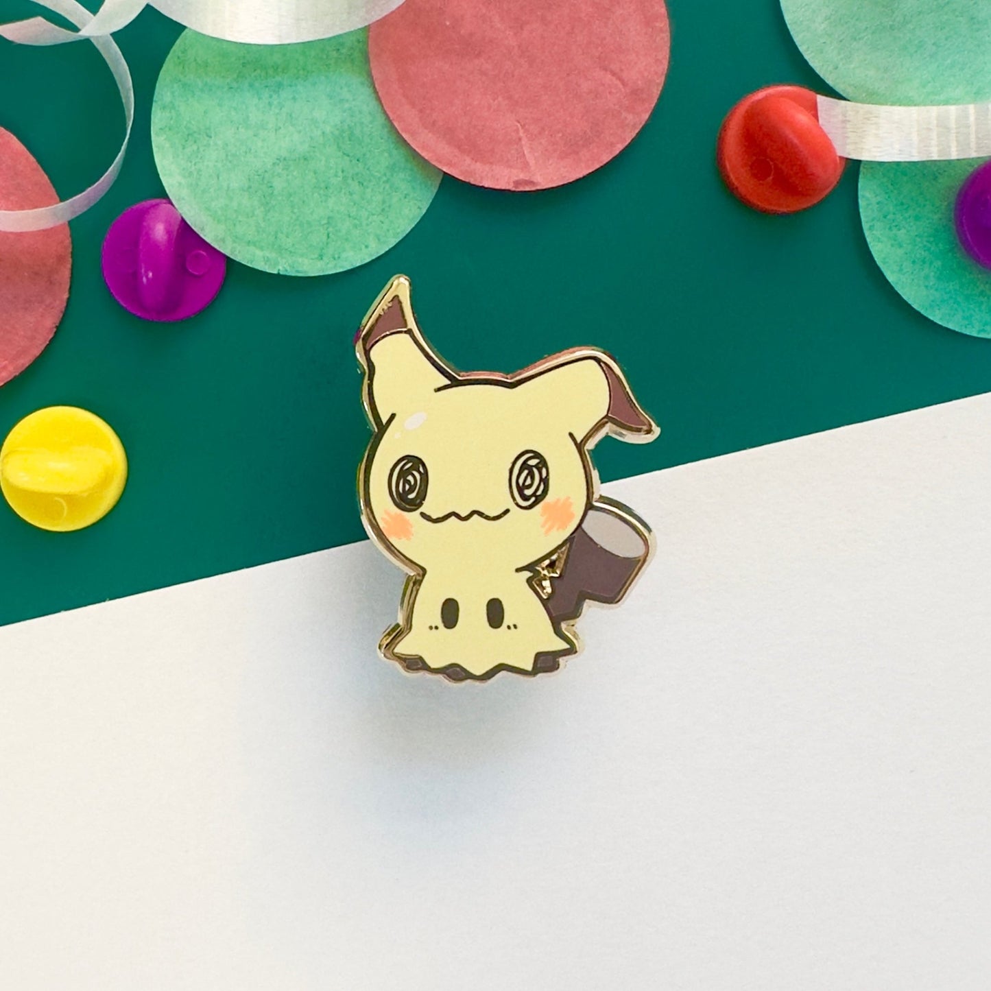Mimikyu Party Friend Pin - HeyyoJojo
