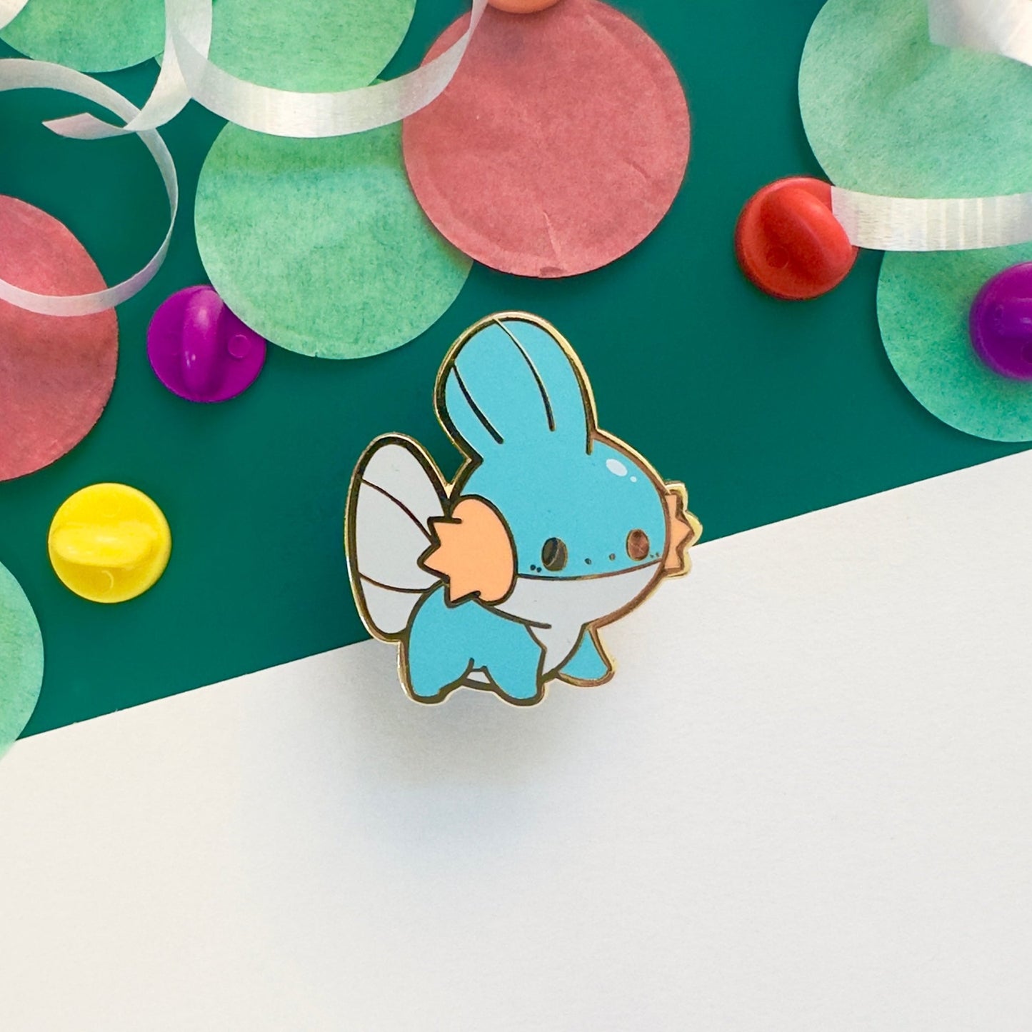 Mudkip Party Friend Pin - HeyyoJojo